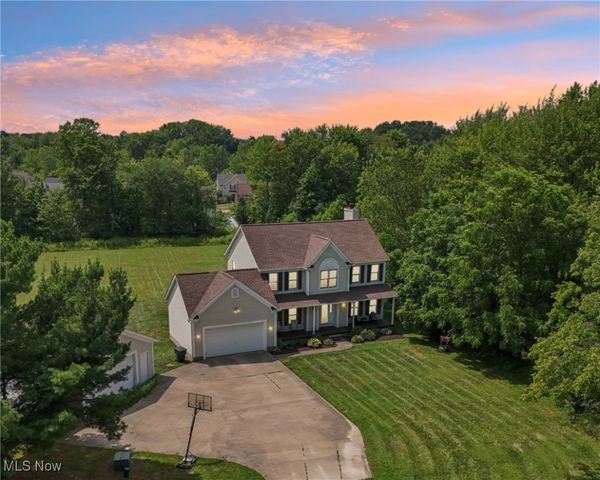 9900 Homestead Road, Wadsworth, OH 44281