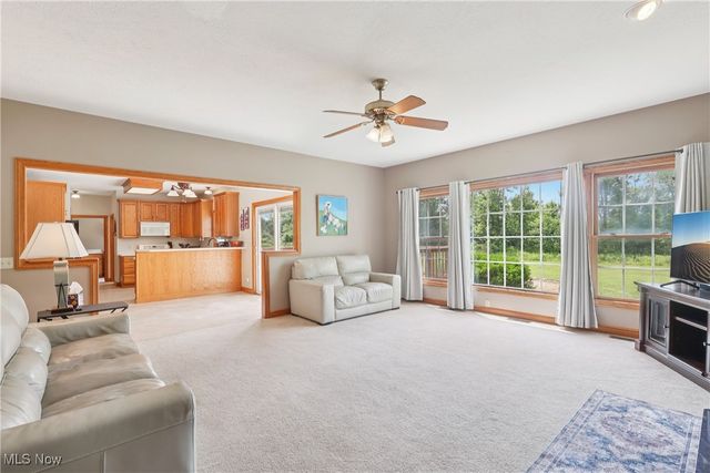 9900 Homestead Road, Wadsworth, OH 44281