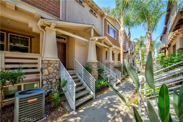 1963 Annandale, Pomona, CA 91767