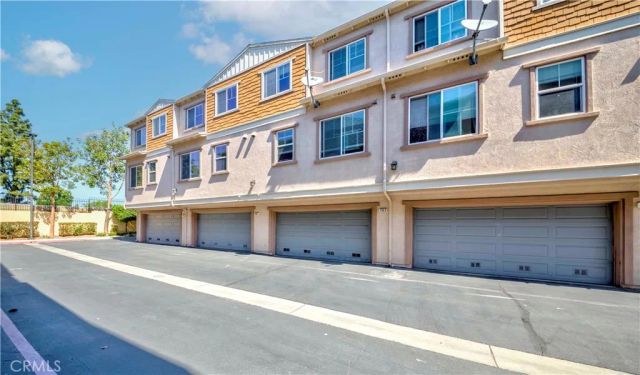 1963 Annandale, Pomona, CA 91767