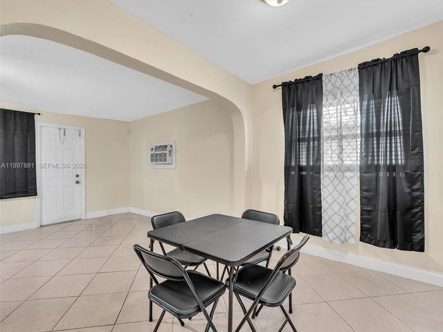 535 NW 29th Ter, Fort Lauderdale, FL 33311