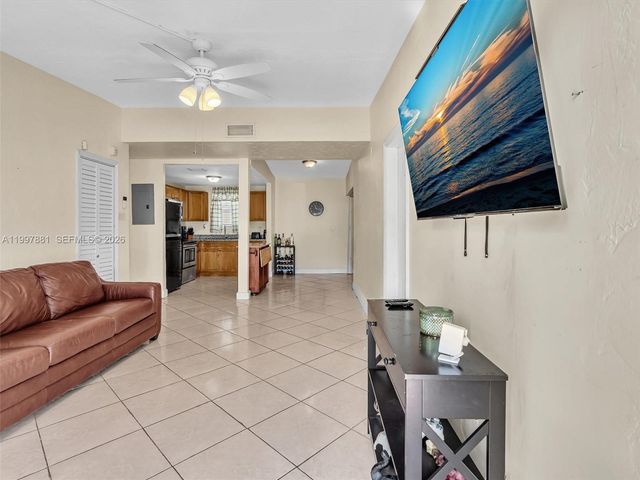 535 NW 29th Ter, Fort Lauderdale, FL 33311