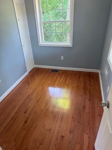 43 Walpole Ter 1, Canton, MA 02021