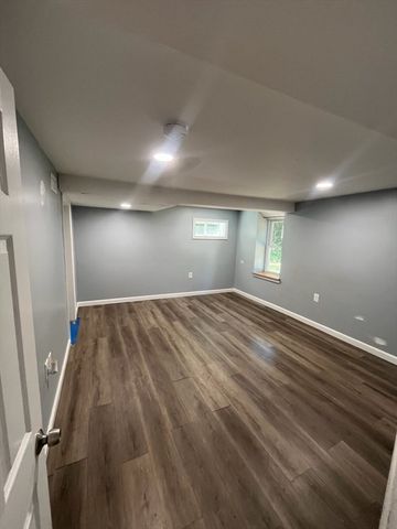 43 Walpole Ter 1, Canton, MA 02021