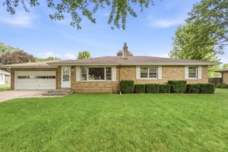 1551 S Windsor Drive, St. Joseph Twp, MI 49085