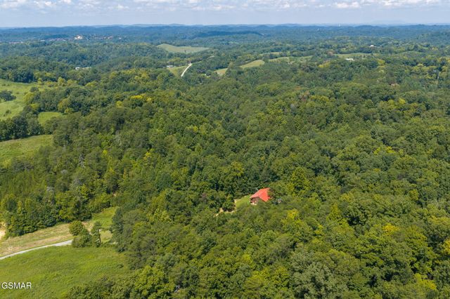 2 Franklin Lane, Sevierville, TN 37876