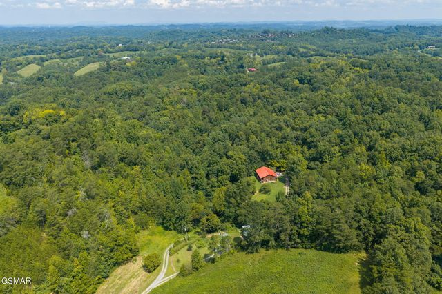 2 Franklin Lane, Sevierville, TN 37876
