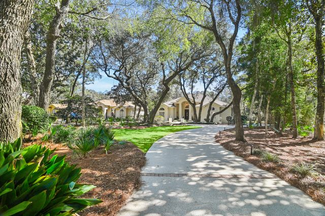 4505 Olde Plantation Place, Destin, FL 32541