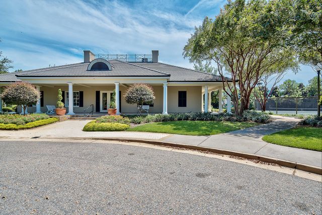 4505 Olde Plantation Place, Destin, FL 32541