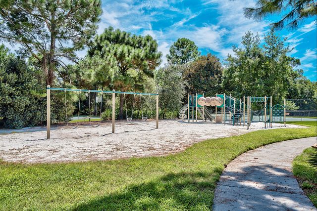 4505 Olde Plantation Place, Destin, FL 32541