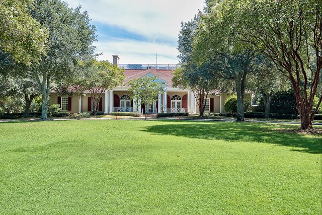 4505 Olde Plantation Place, Destin, FL 32541