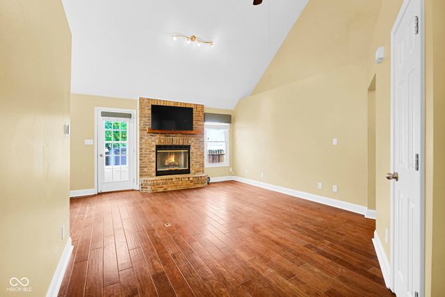 5902 Kennesaw Trail, Columbus, IN 47203