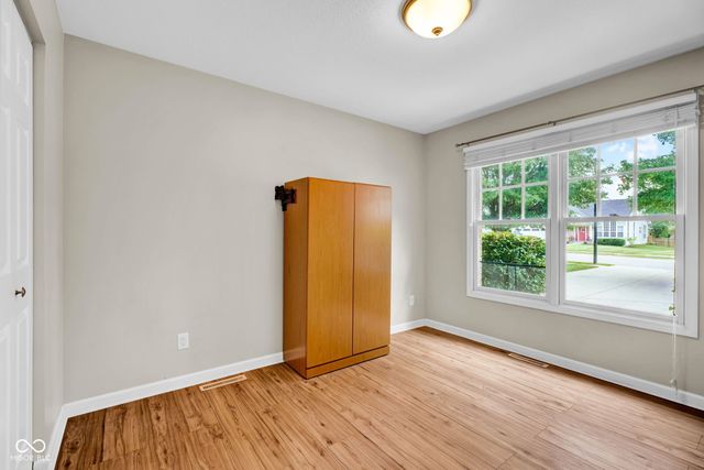 5902 Kennesaw Trail, Columbus, IN 47203