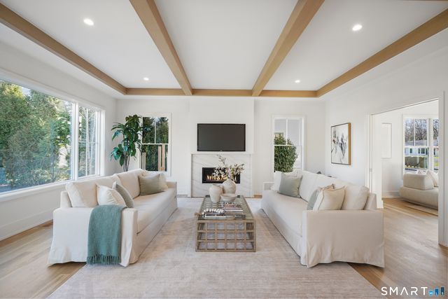 18 Woodhill Road, Westport, CT 06880