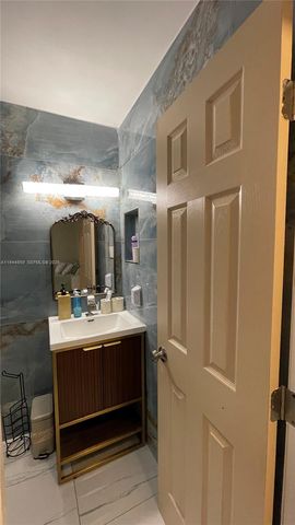 5740 SW 57th Way, Davie, FL 33314