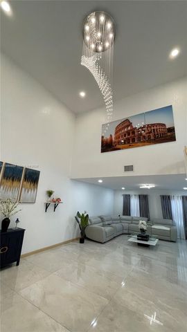 5740 SW 57th Way, Davie, FL 33314