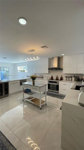 5740 SW 57th Way, Davie, FL 33314