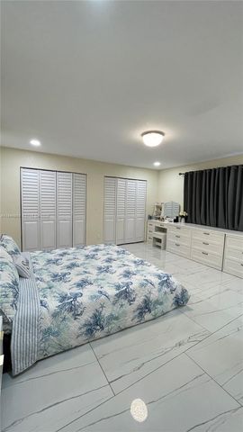 5740 SW 57th Way, Davie, FL 33314