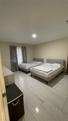 5740 SW 57th Way, Davie, FL 33314