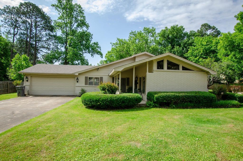 615 Marlo Drive, Jonesboro, AR 72401