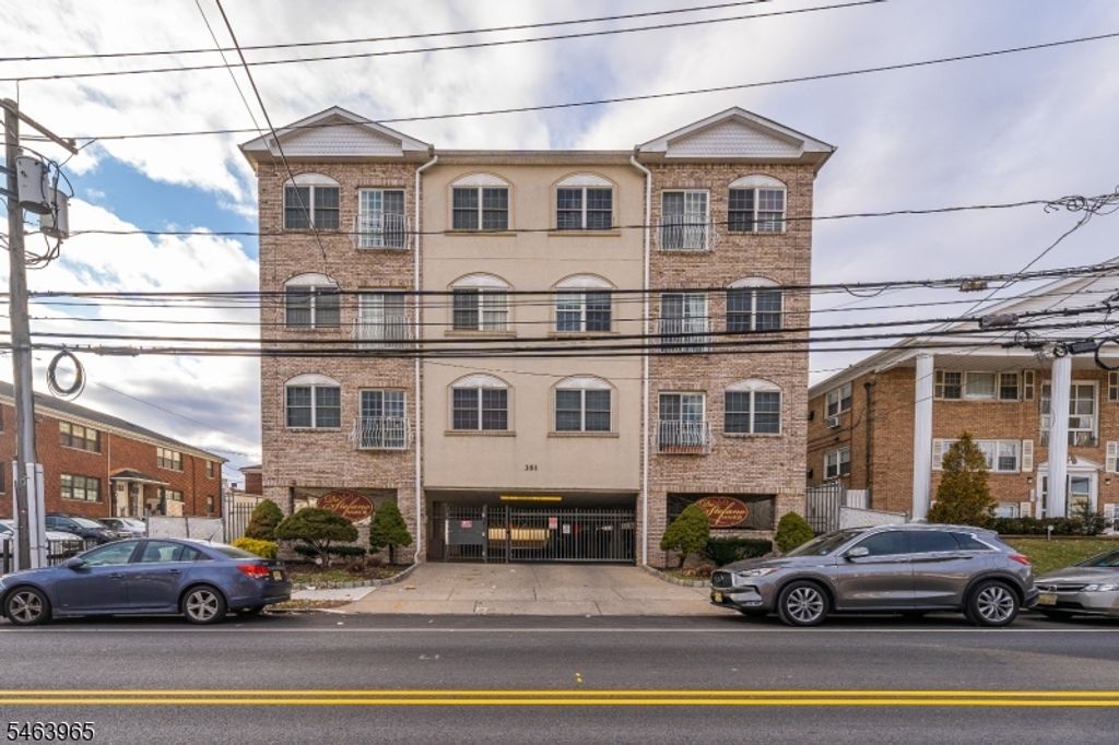 351 S Broad St 407, Elizabeth City, NJ 07202 — photo 2