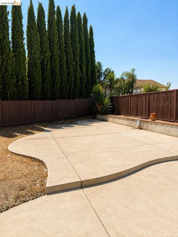 39 Keith Ct., Oakley, CA 94561