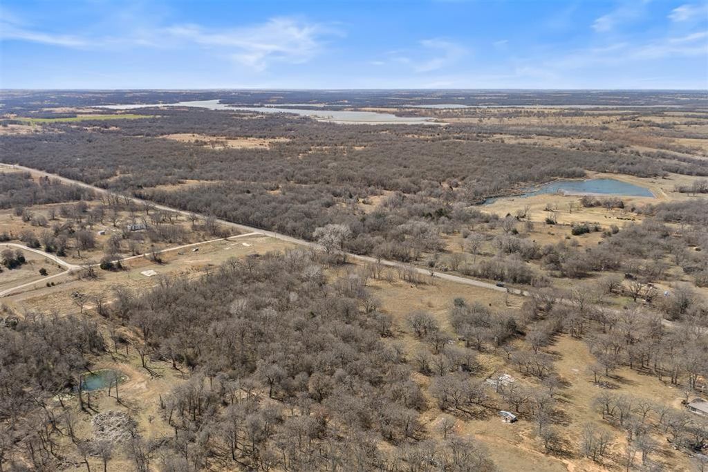 Image 1 of property listing at N County Road 3000, Foster, OK 73434