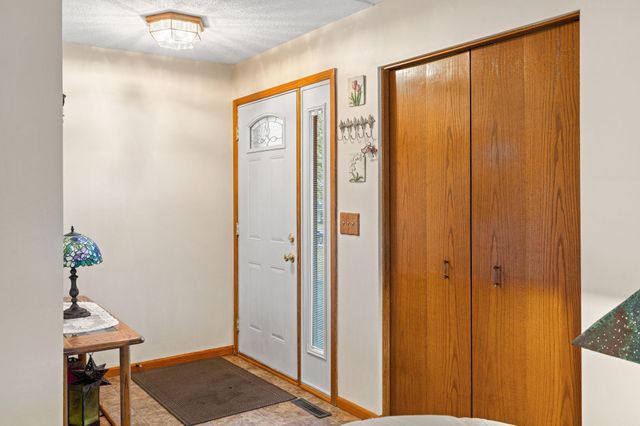 11337 Red Fox Drive, Maple Grove, MN 55369