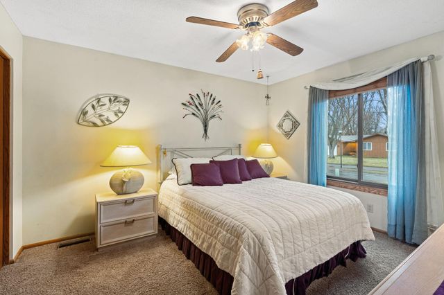 11337 Red Fox Drive, Maple Grove, MN 55369