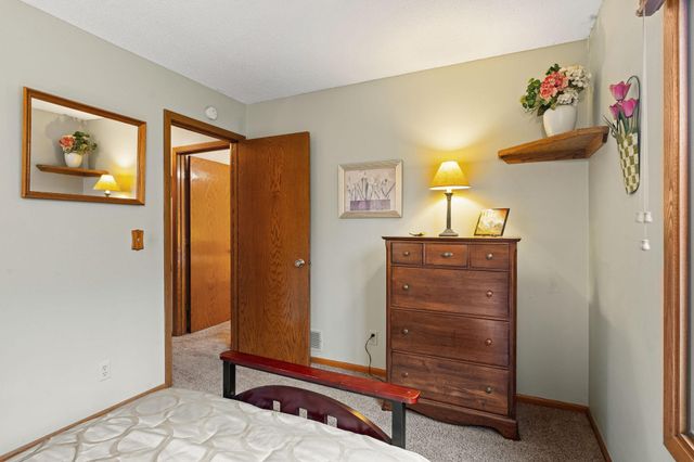 11337 Red Fox Drive, Maple Grove, MN 55369