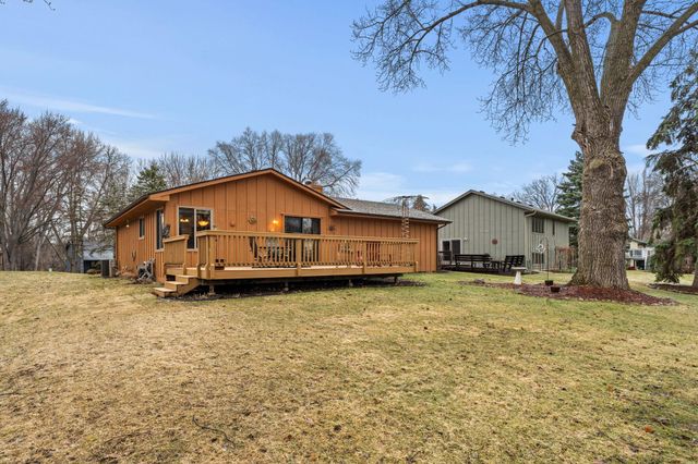 11337 Red Fox Drive, Maple Grove, MN 55369