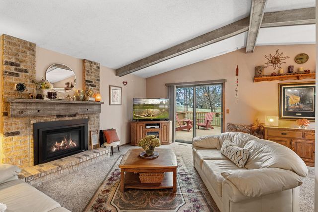 11337 Red Fox Drive, Maple Grove, MN 55369