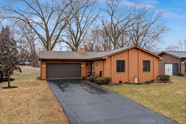 11337 Red Fox Drive, Maple Grove, MN 55369