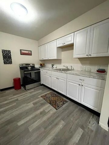 10516-10606 E Main Ave, Spokane Valley, WA 99206