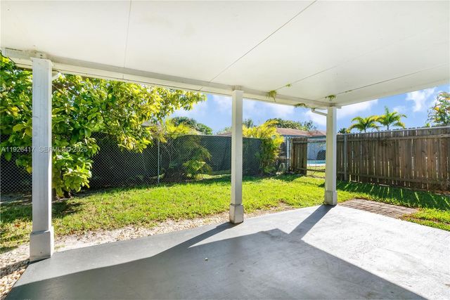 8172 NW 67th Ave NA, Tamarac, FL 33321