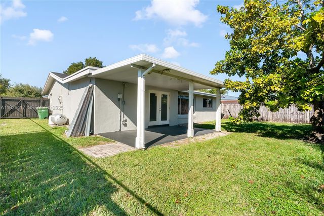 8172 NW 67th Ave NA, Tamarac, FL 33321