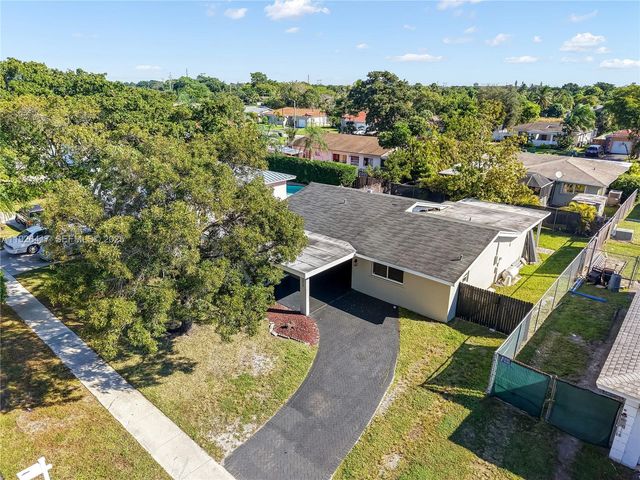 8172 NW 67th Ave NA, Tamarac, FL 33321