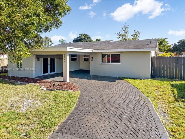 8172 NW 67th Ave NA, Tamarac, FL 33321