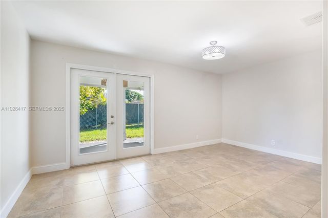 8172 NW 67th Ave NA, Tamarac, FL 33321