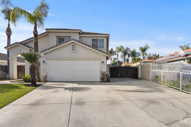 6803 Tradewinds Drive, Bakersfield, CA 93313