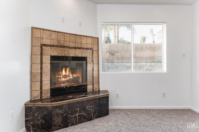 6803 Tradewinds Drive, Bakersfield, CA 93313