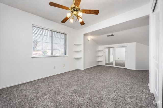 6803 Tradewinds Drive, Bakersfield, CA 93313