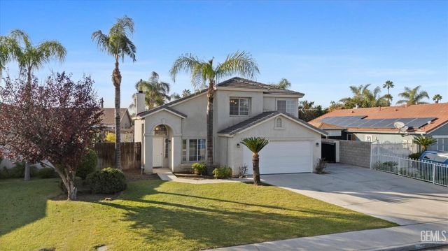 6803 Tradewinds Drive, Bakersfield, CA 93313