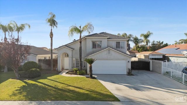 6803 Tradewinds Drive, Bakersfield, CA 93313