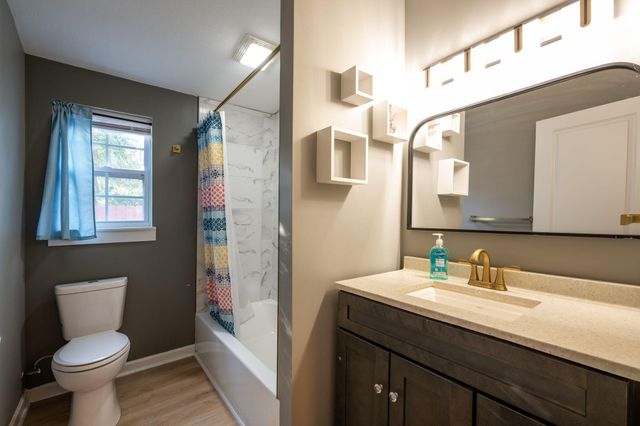 916 Logan Avenue, Rossville, GA 30741