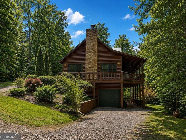728 Deer Lane, Hiawassee, GA 30546