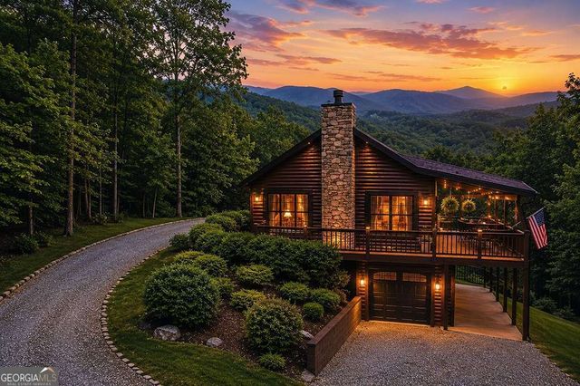 728 Deer Lane, Hiawassee, GA 30546