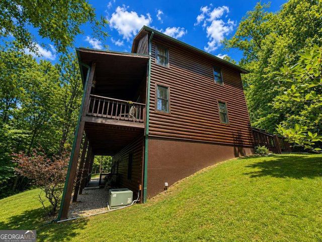 728 Deer Lane, Hiawassee, GA 30546