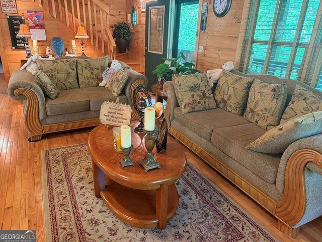 728 Deer Lane, Hiawassee, GA 30546
