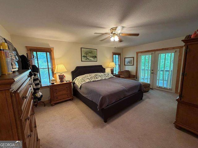 728 Deer Lane, Hiawassee, GA 30546